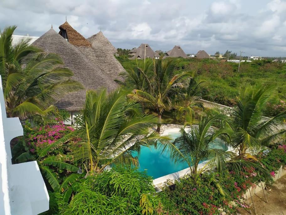 Twiga House Resort Piscina ☆☆☆☆☆ Pearl Beach Ватаму Экстерьер фото